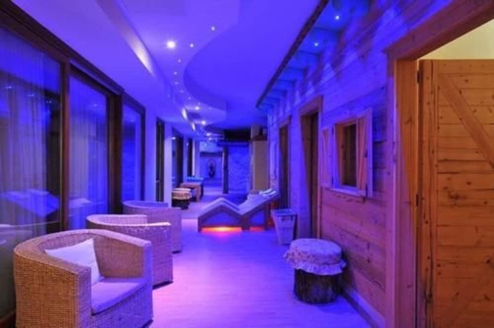 Hotel Alexander 4*