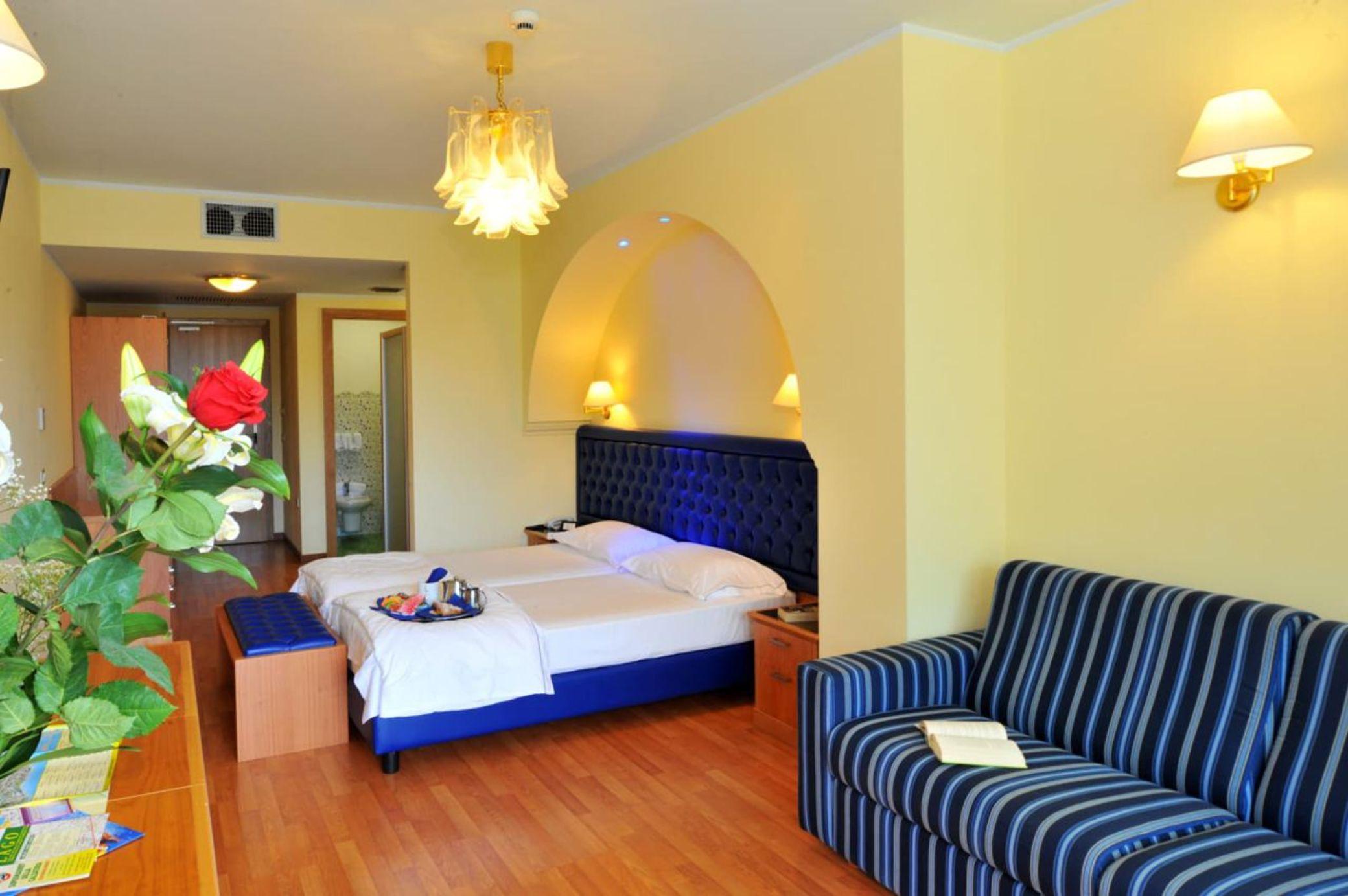 Alexander Hotel 4*