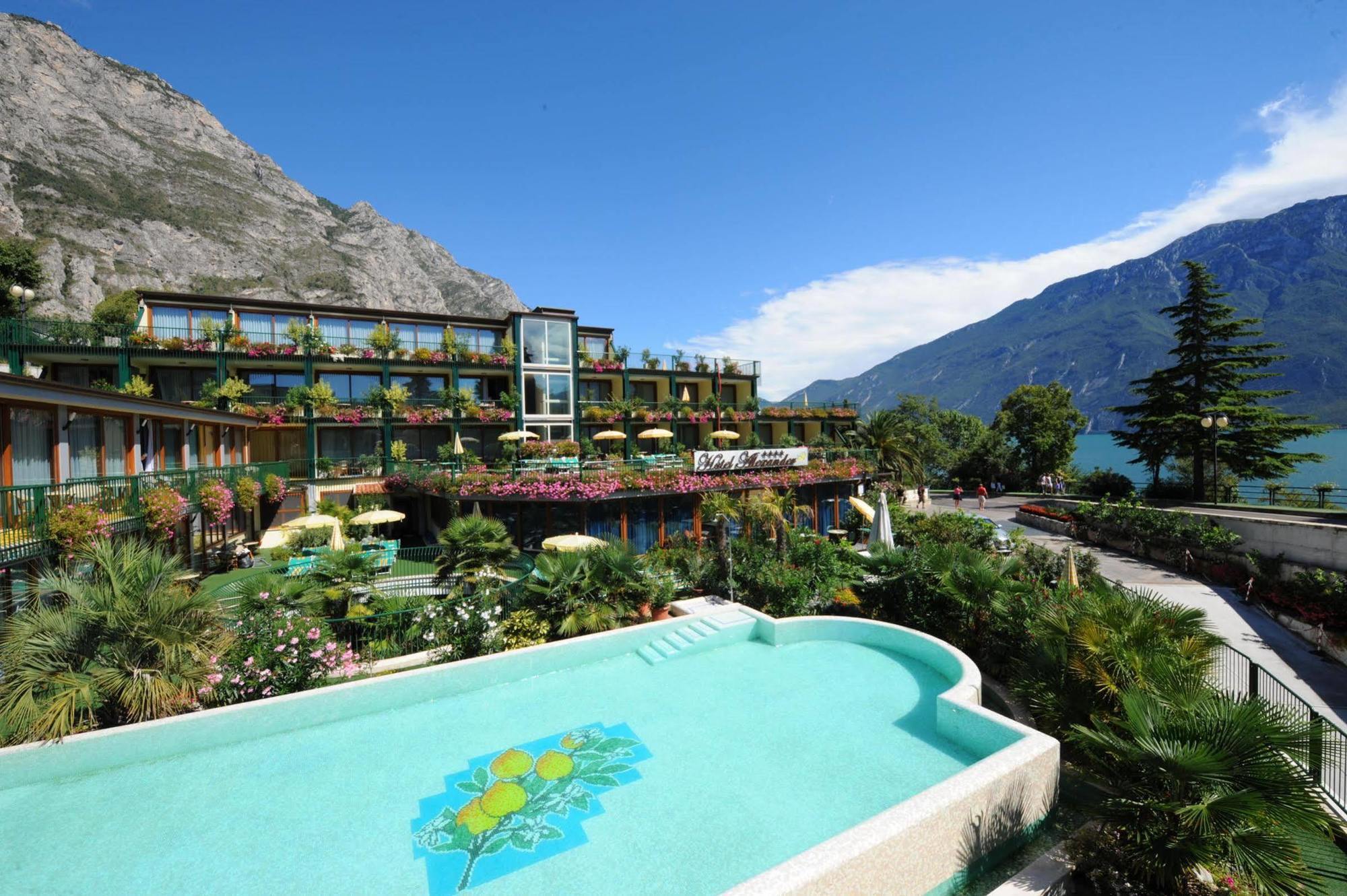 Hotel Alexander Limone sul Garda